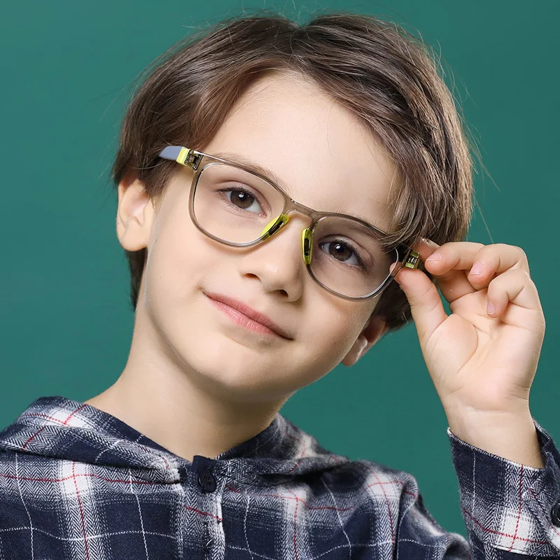 Occhiali per bambini anti luce - Anti Blue Light Film recensione e prezzo